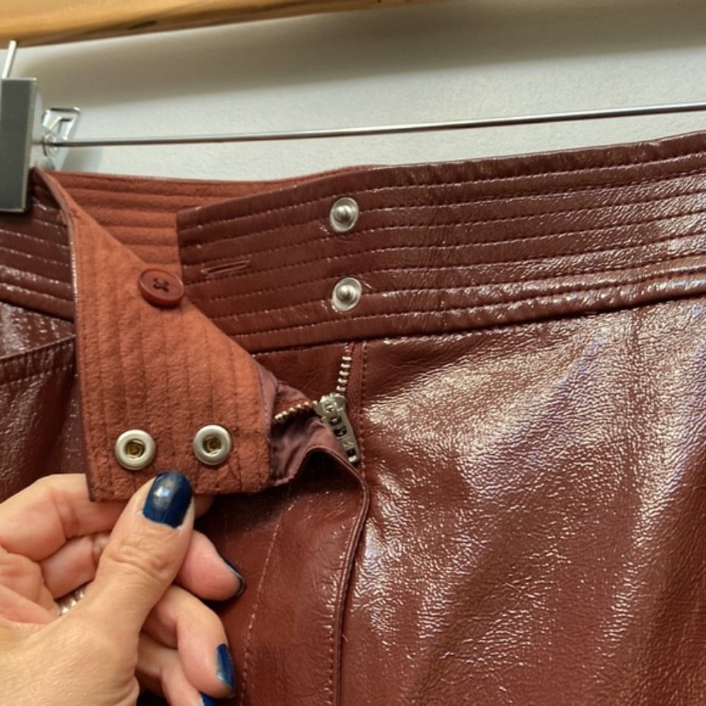 ❗️SOLD❗️Aritzia Wilfred Rustic Burnt Orange Faux Leather Funk Pants Size 12 - Picture 6 of 11